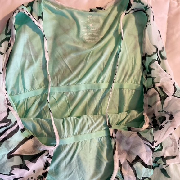 💙 NY. & CO. Flowy Floral Ruffle Tank Top XL - Picture 4 of 6